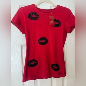 Guess Red Lip Print Women's Tee